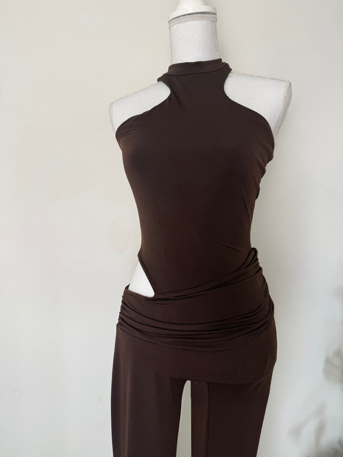 Tuta Midnight Shape