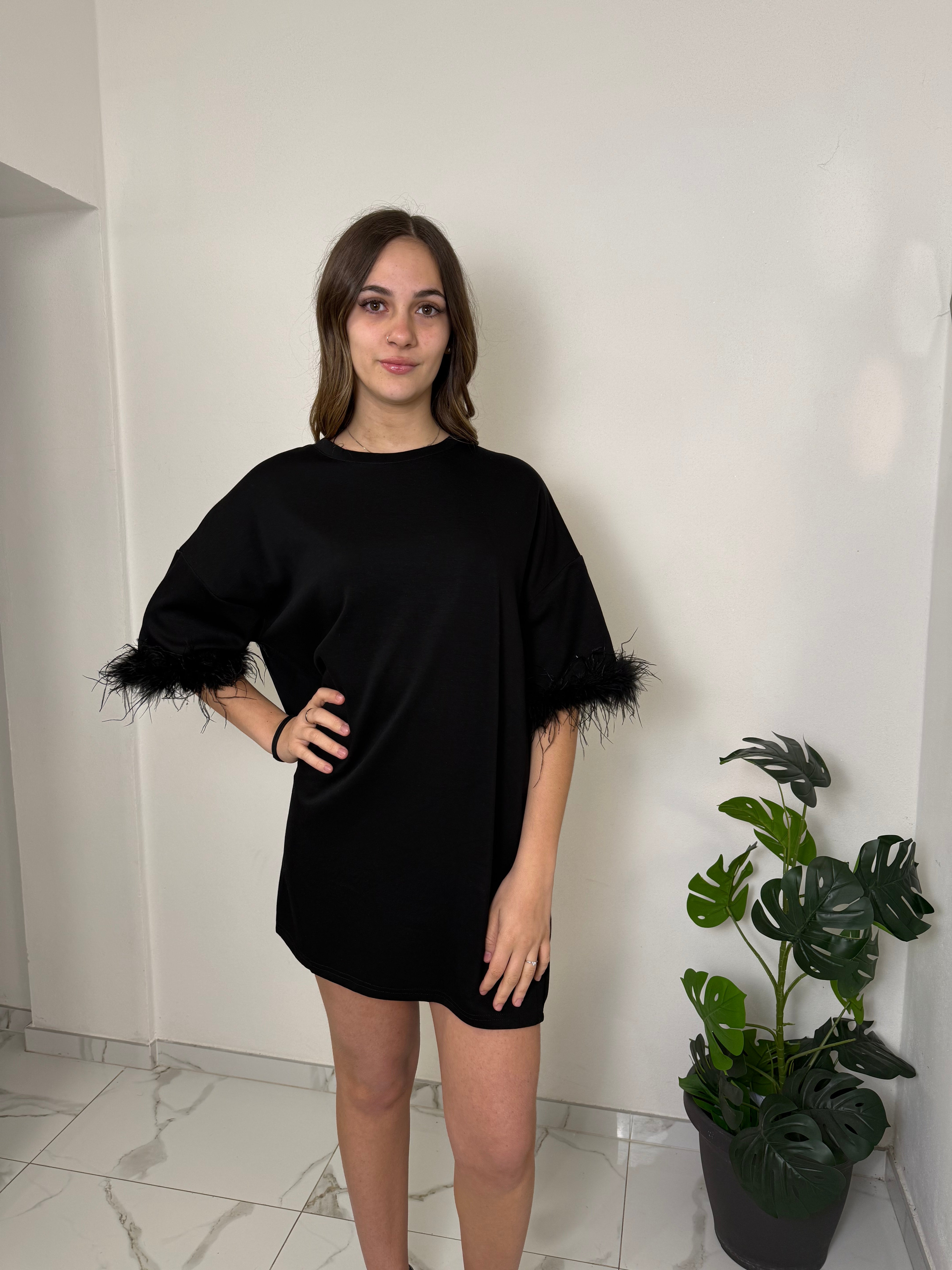T-shirt abito Piuma