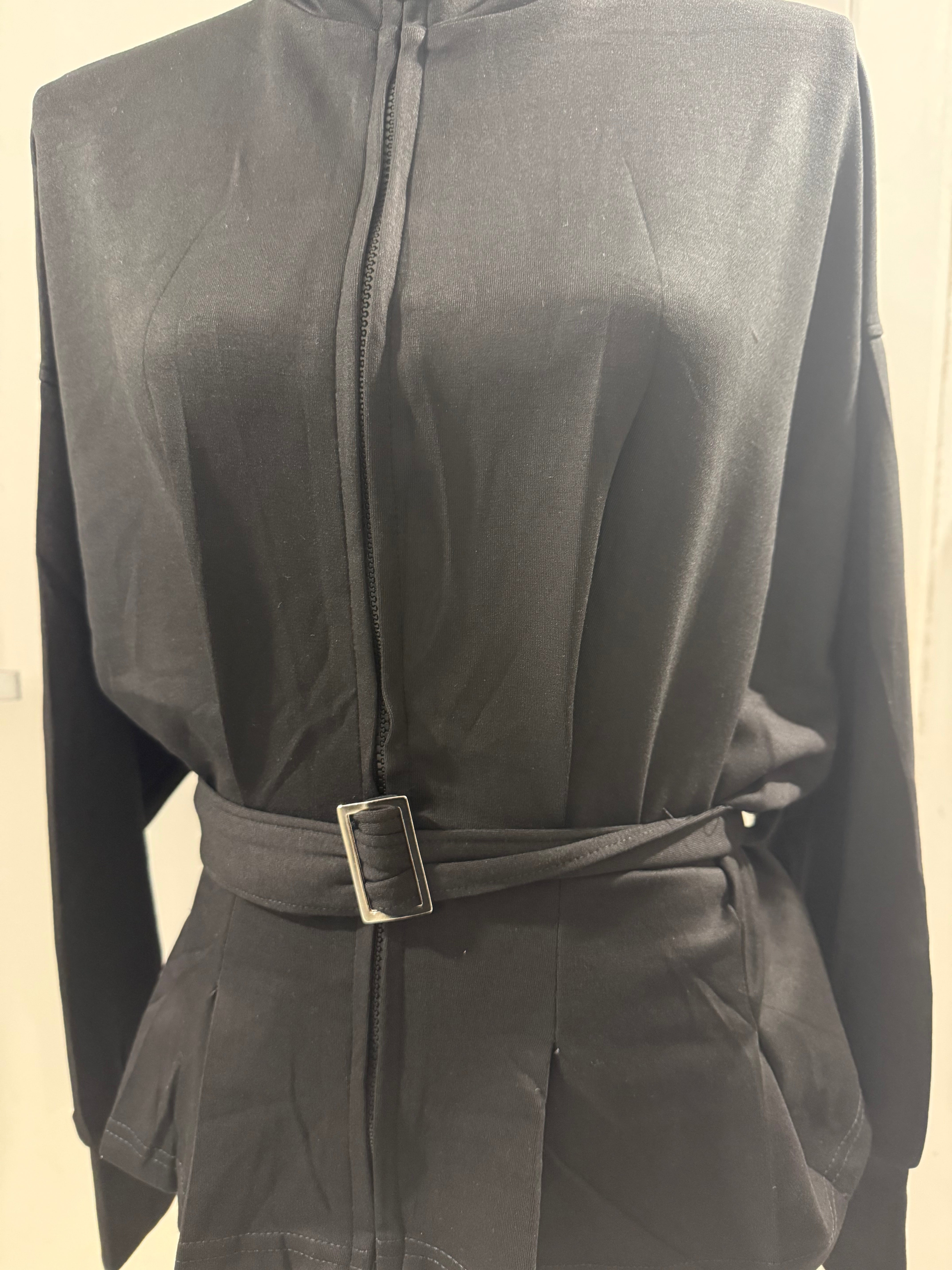 Coordinato “Essenziale” nero