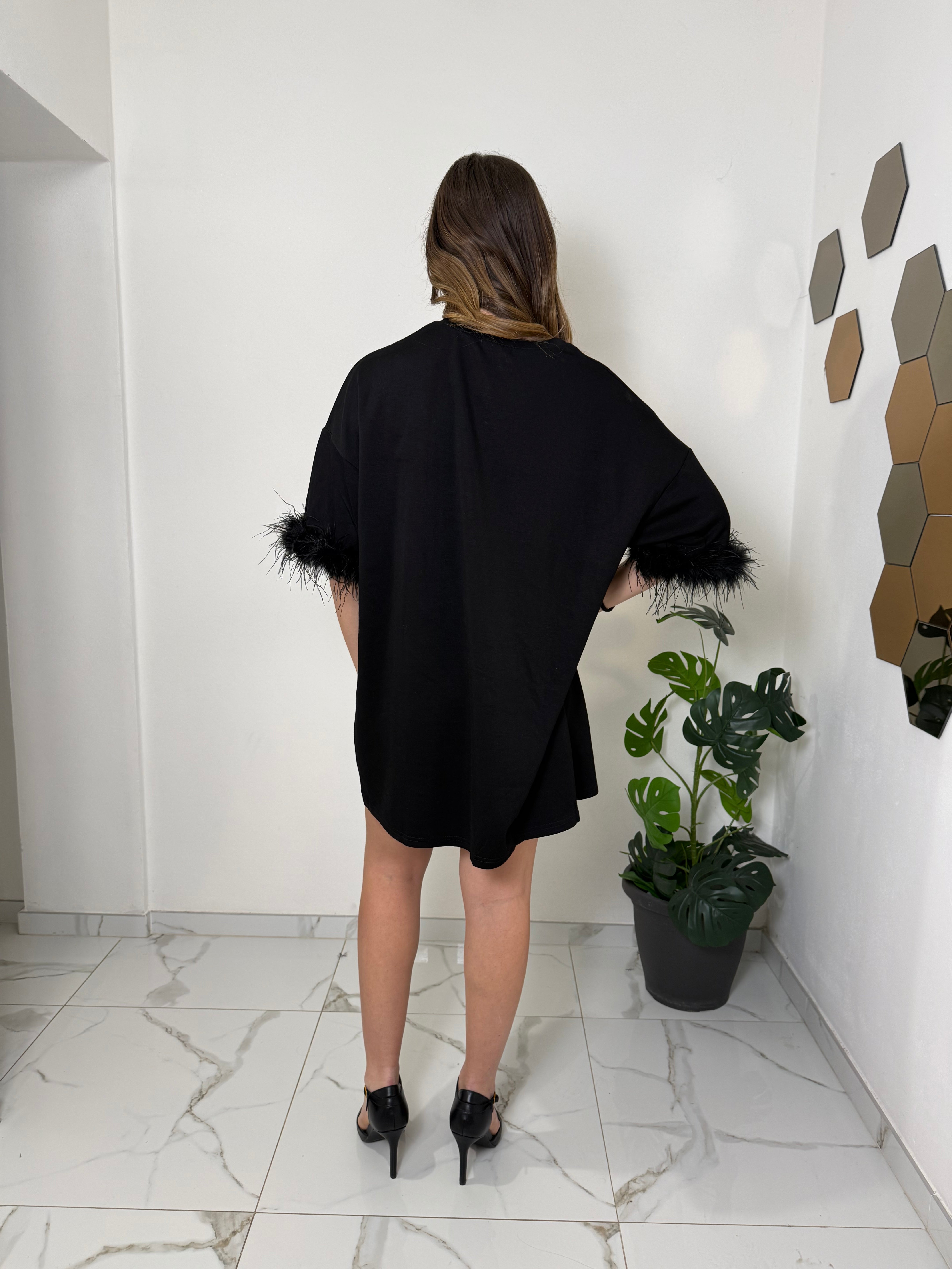 T-shirt abito Piuma