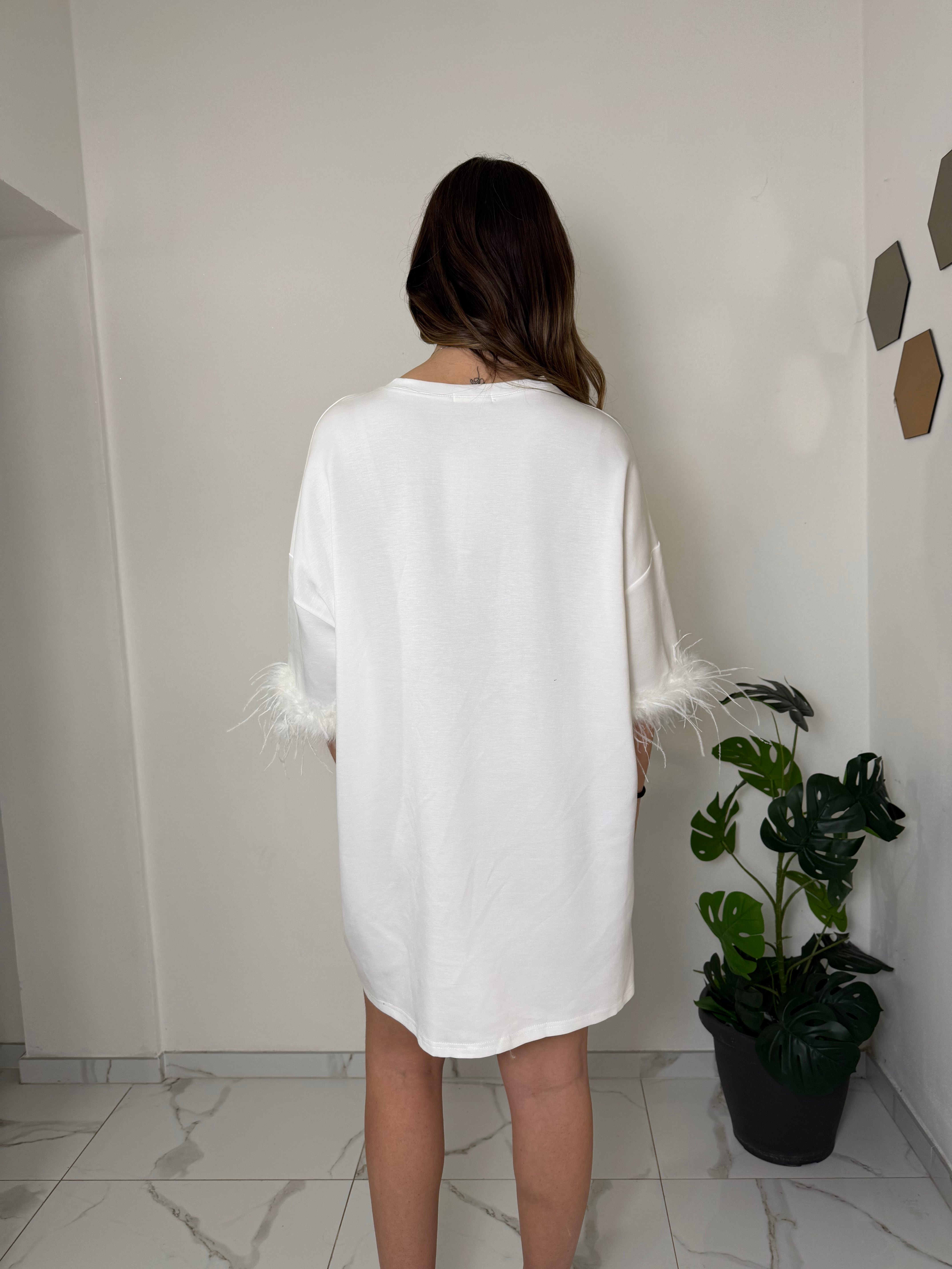 T-shirt abito Piuma