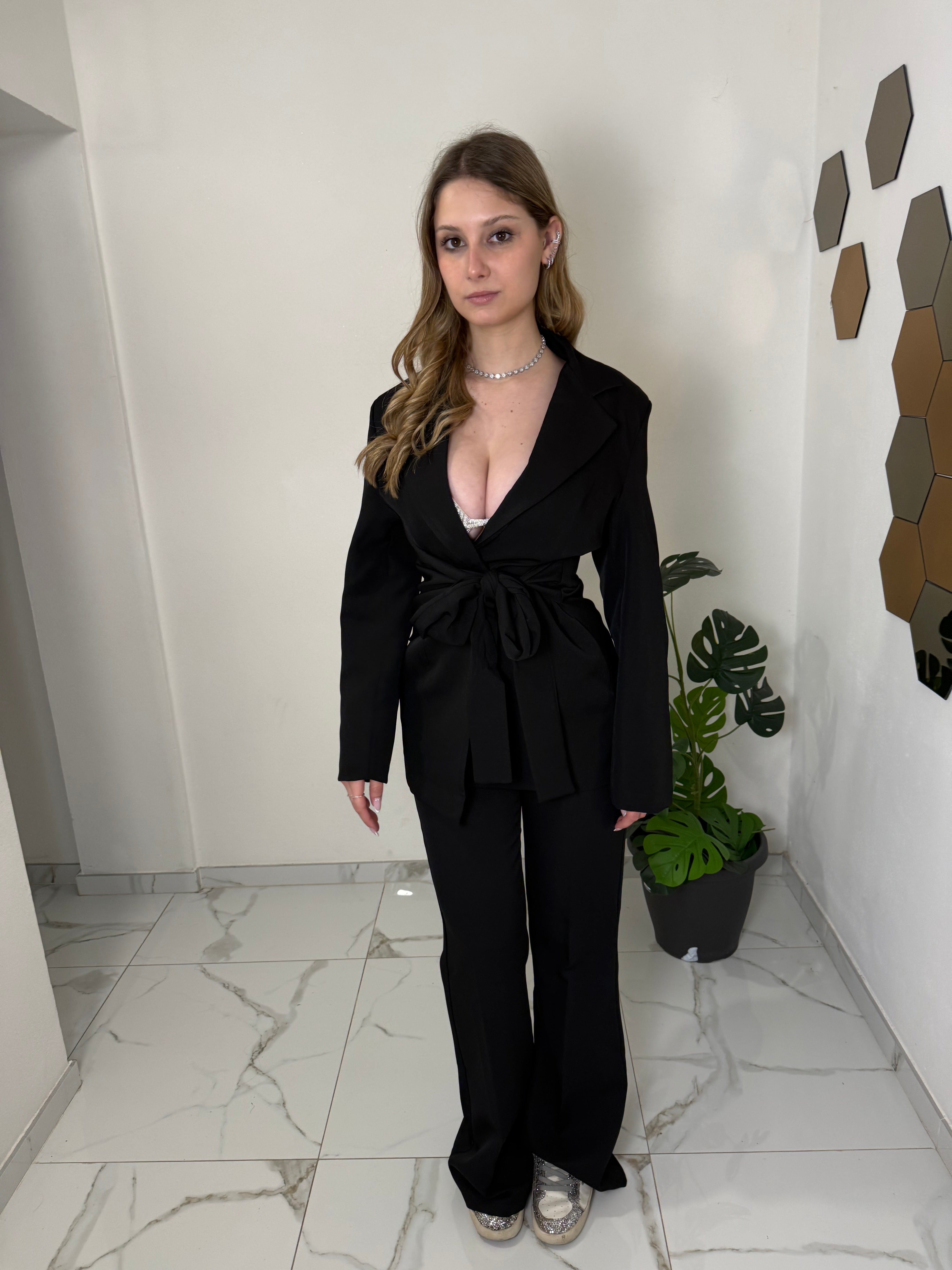 Tailleur Elegant (bianco o nero)